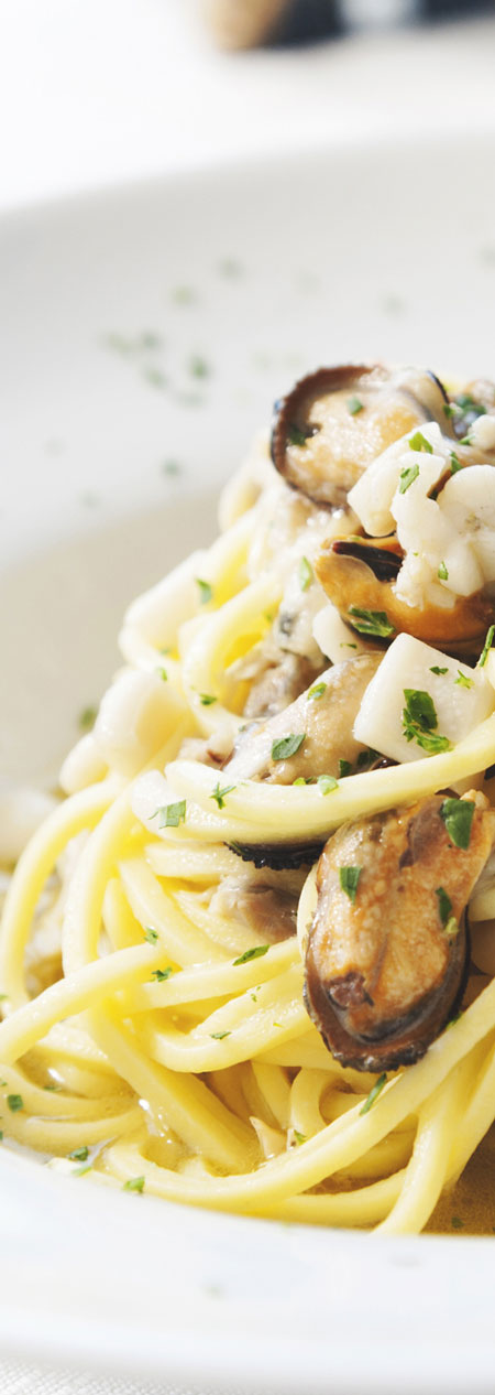 Close up of Linguine with seafood